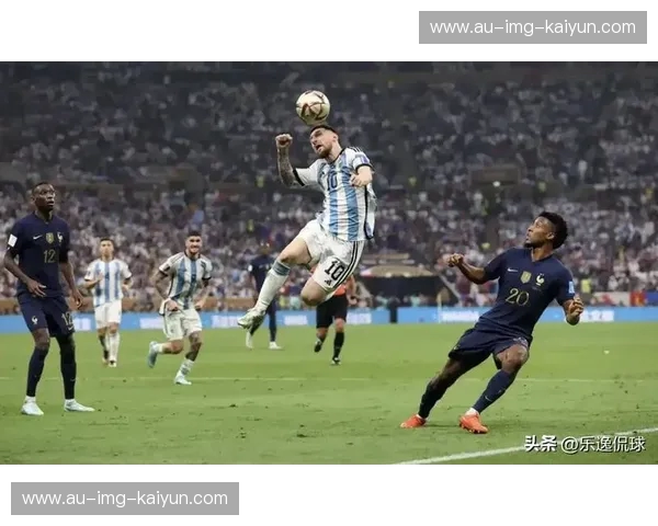 亚平宁的蔚蓝交响与多瑙河的红色风暴：意大利vs匈牙利，一场穿越时空的足球史诗